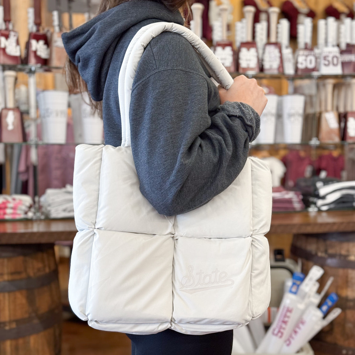 State Script Puff Tote – Maroon & Co